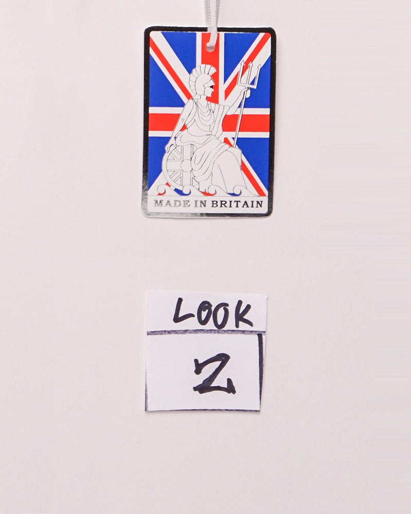 LOOK 02 Croissant Riot
