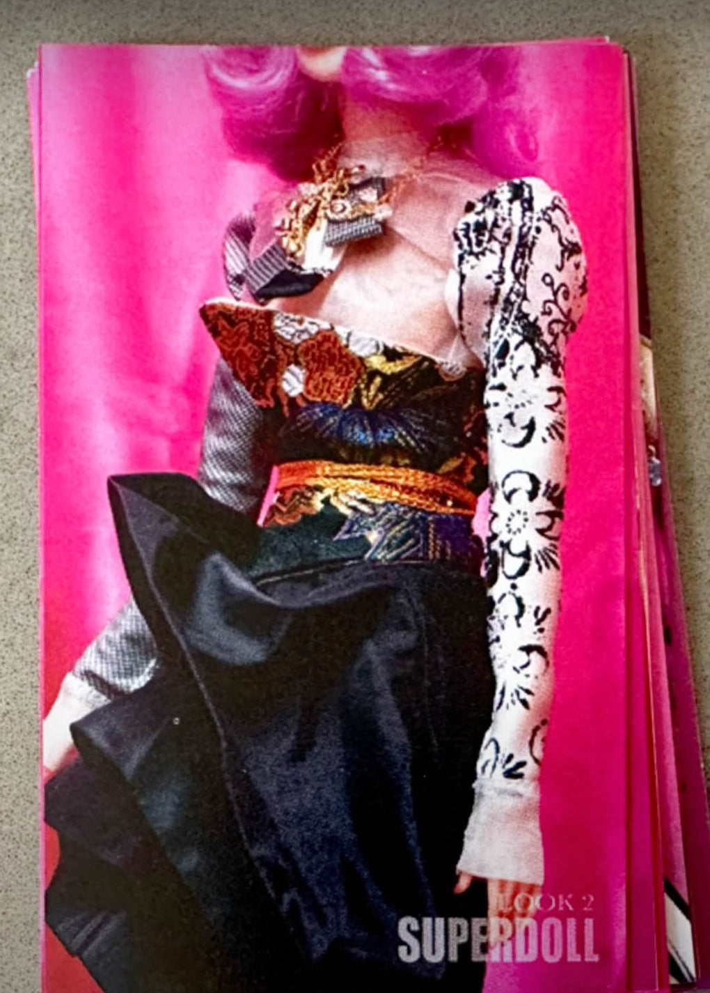 LOOK 2 CORNUCOPIA